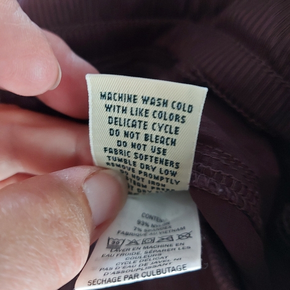 L.L Bean Women's Vista Camp Pants, Straight-Leg Burgandy Size XS - Picture 10 of 10